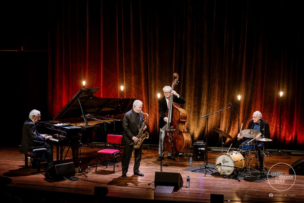 Scott Hamilton & Rein de Graaff Trio ft. Marcela Hendriks