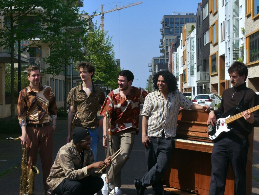 USOKU | Tzara the Machine Large Ensemble